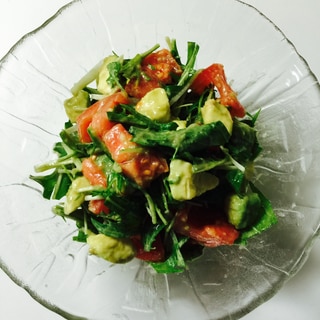 トマト&アボカド&水菜のマリネ風サラダ